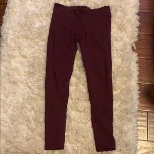 Maroon leggings
